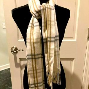 Cejon Ivory Plaid Fringed 100% Acrylic Scarf